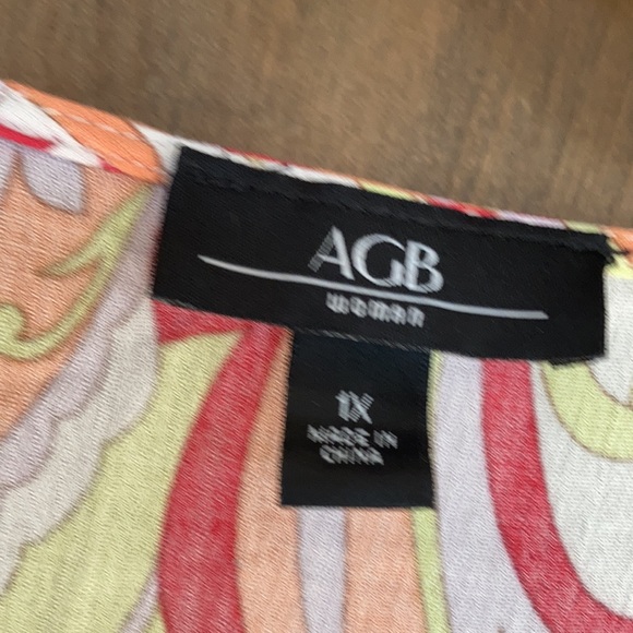 RelistAGB colorful abstract floral blouse lace up w tassel detail at neckline 1X - Picture 8 of 16